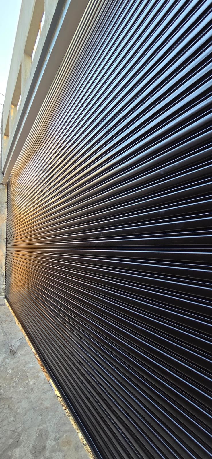 Portão Comum de Enrolar